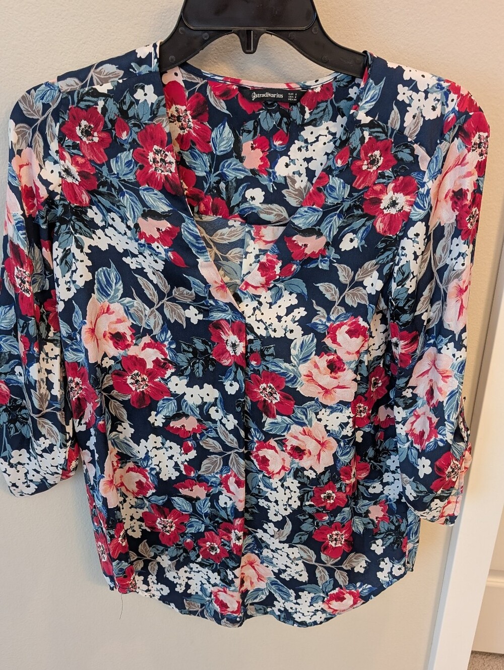 Stradivarius Navy Floral Button-Front Women's Blouse